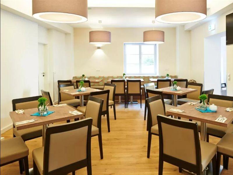 Hotel Elch Nuremberg ภายนอก รูปภาพ