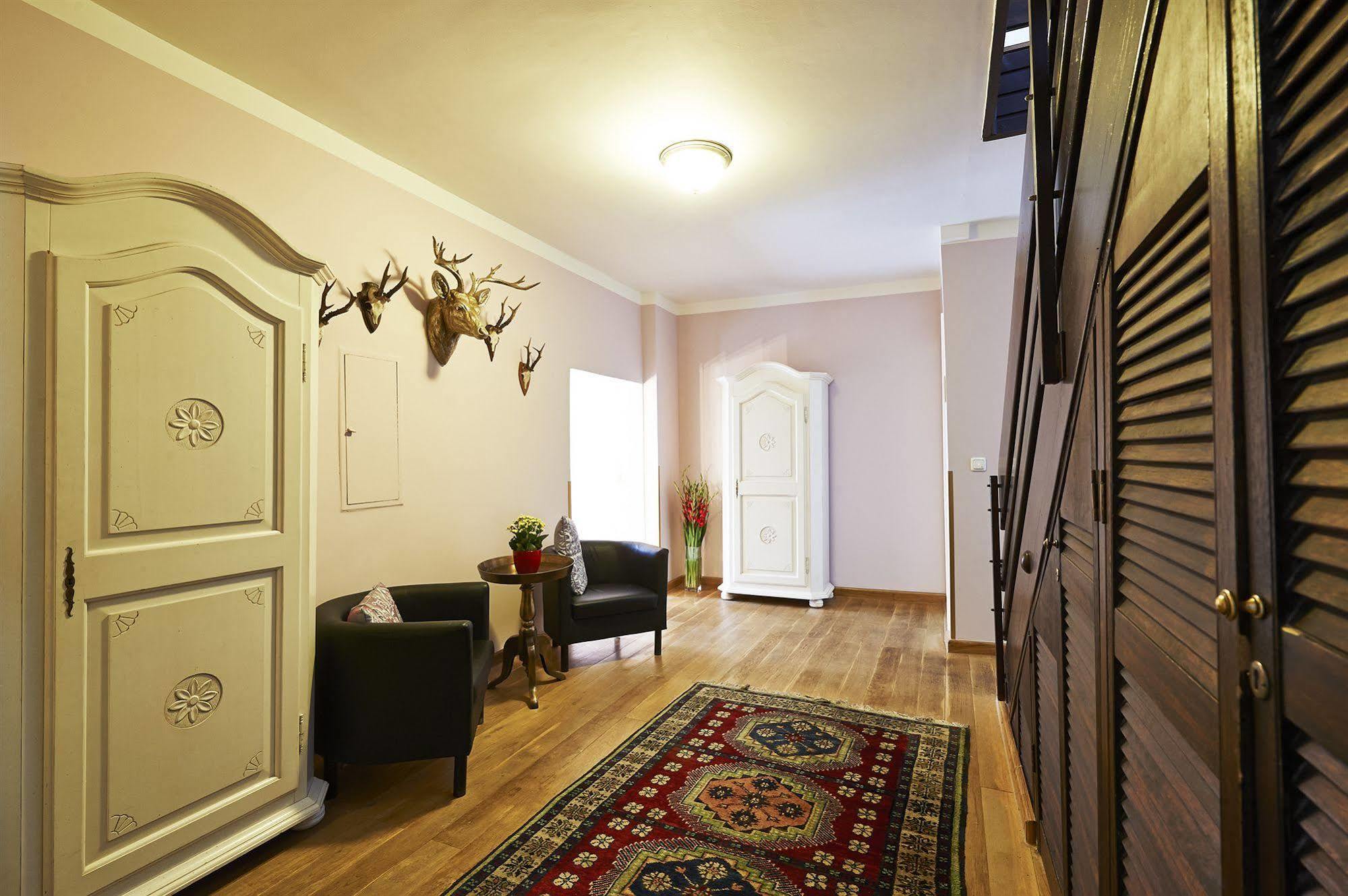 Hotel Elch Nuremberg ภายนอก รูปภาพ